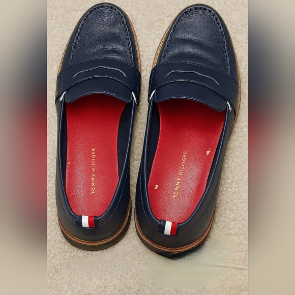 Tommy Hilfiger Leather Loafers Navy Women’s Size 7.5 – Good Condition - Picture 5 of 5